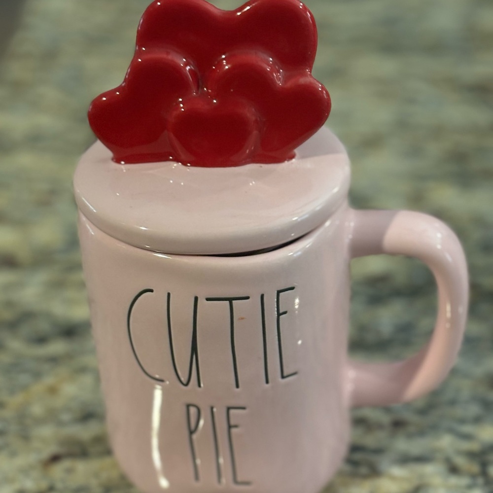 Rae Dunn Cutie Pie mug with topper